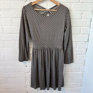 (212) Polka dot dress with cutout back